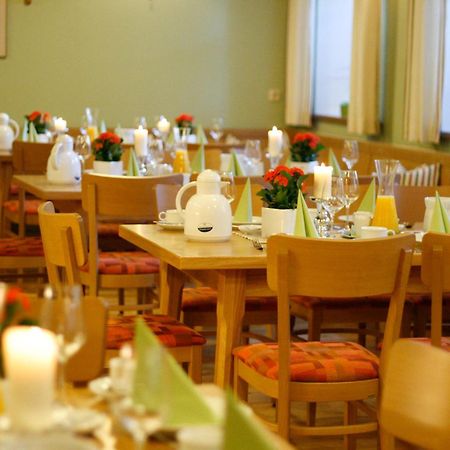 Hotel Gasthof Zur Post Bärnau エクステリア 写真