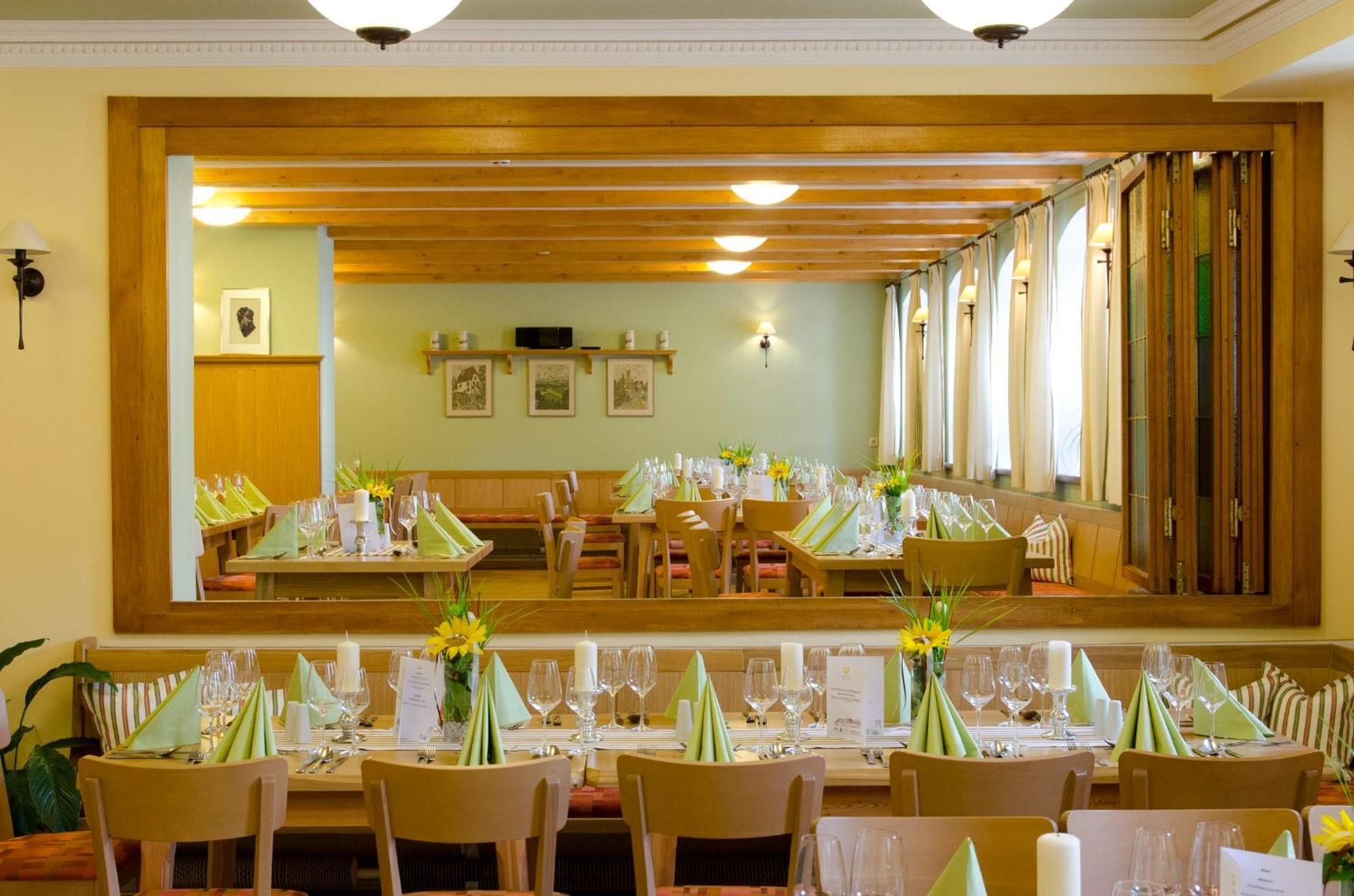 Hotel Gasthof Zur Post Bärnau エクステリア 写真